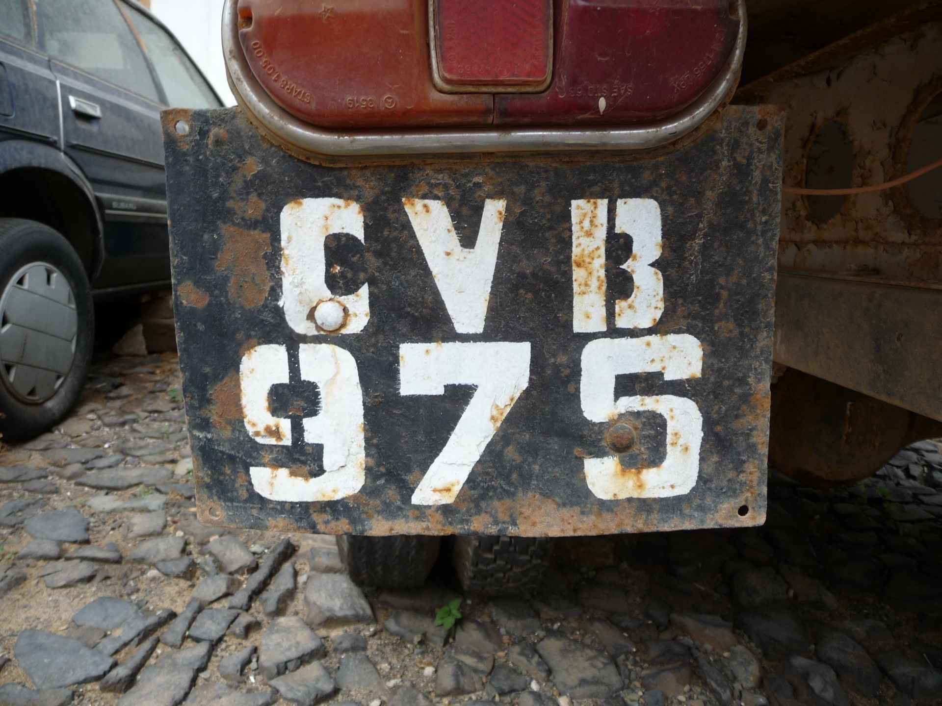 (CVI_20c-93)-Windwards,São_Vincente_CVB-975_cr2_2012VB