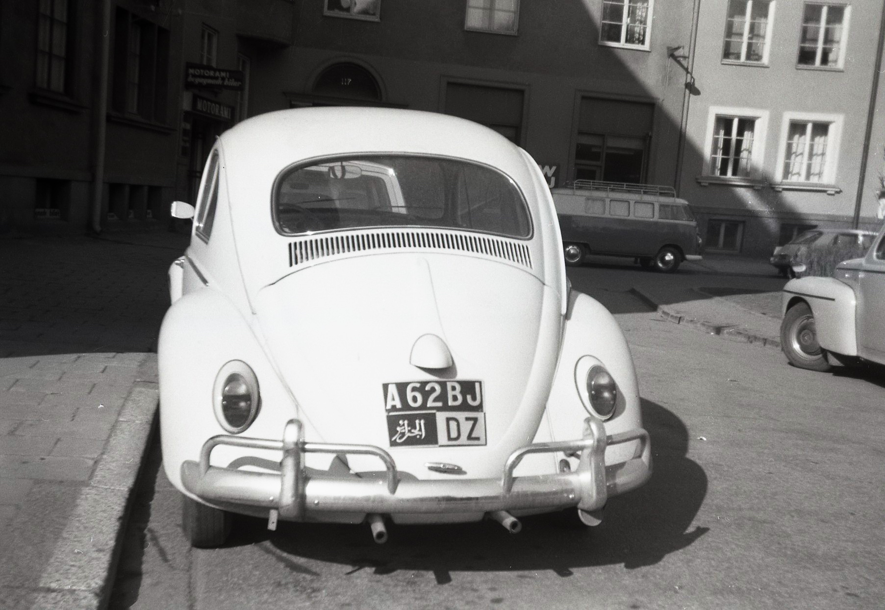 (DZ_63-76)-Algiers_A_62_BJ_r_Beetle-Stockholm1965BL
