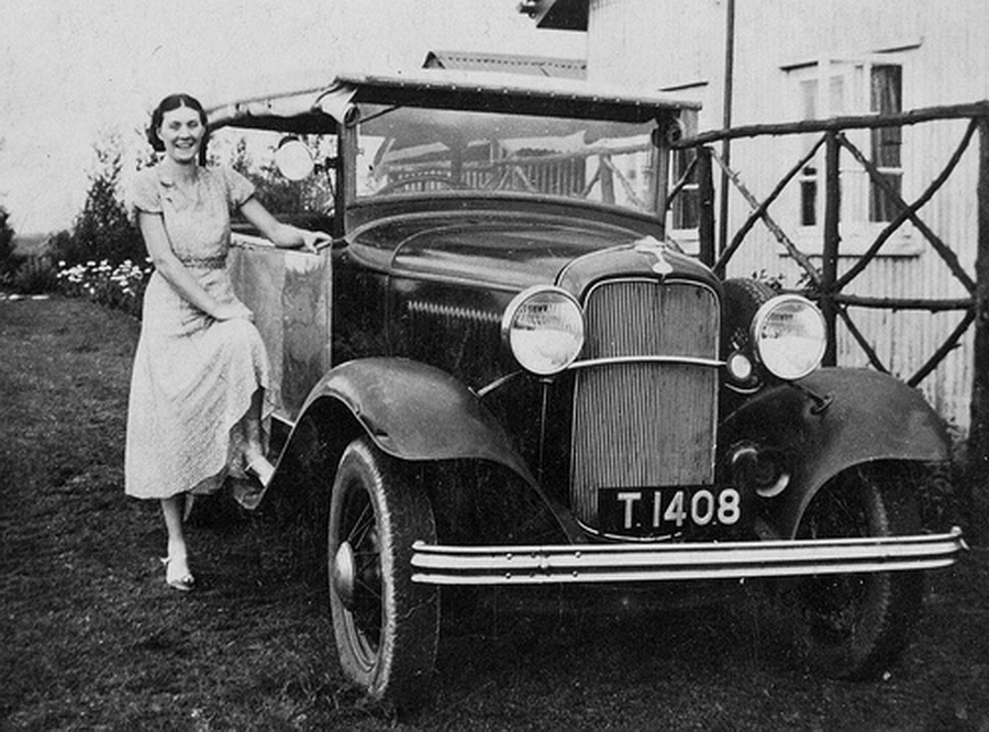 (EAK_05c-50)-Nairobi_30s_T_1408_USFord-FlickrVB