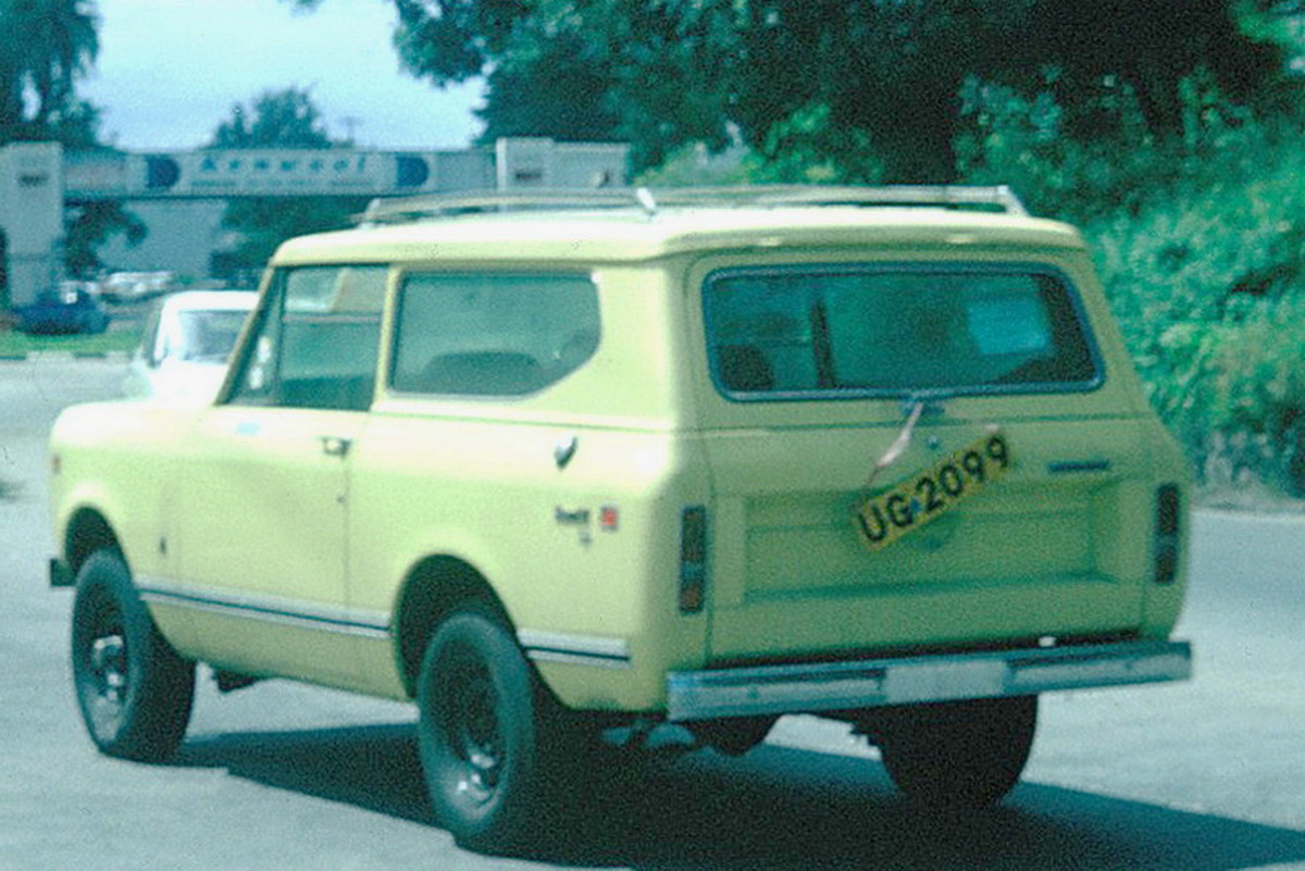 (EAU-gv_70s)_UG_2099_(b-y)_International_Scout-1976VB