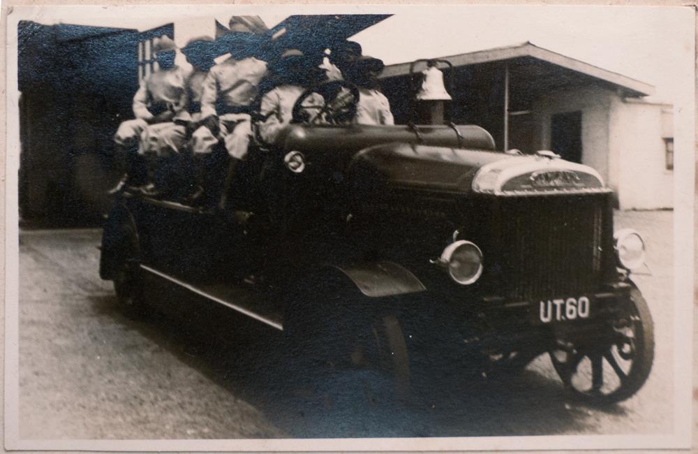 (EAU_10m20,13)_UT_60_Leyland_Fire_Engine_1913-_HIPUgandaABG