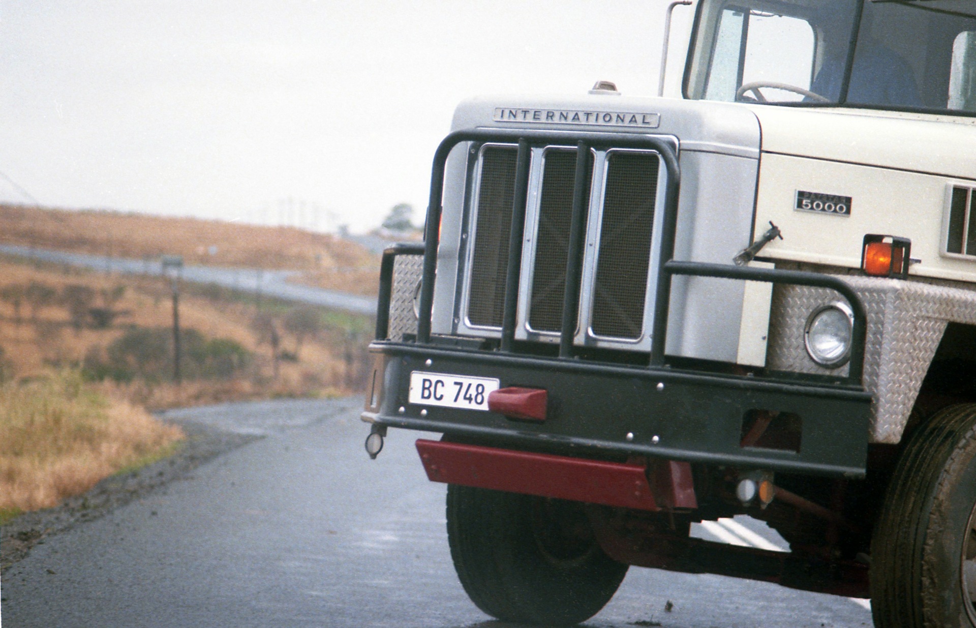 (LS_79~)-Butha_Buthe_BC_748_International_lorry-BL
