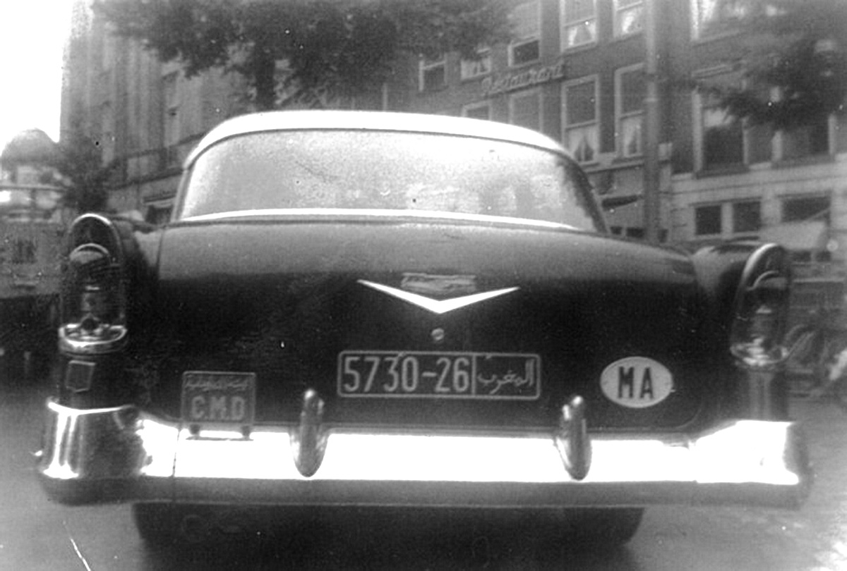 (MA-cd_53-56)-Rabat_5730-26_(+CMD_plate)_r_1956_Chev-Bel_Air-csKS