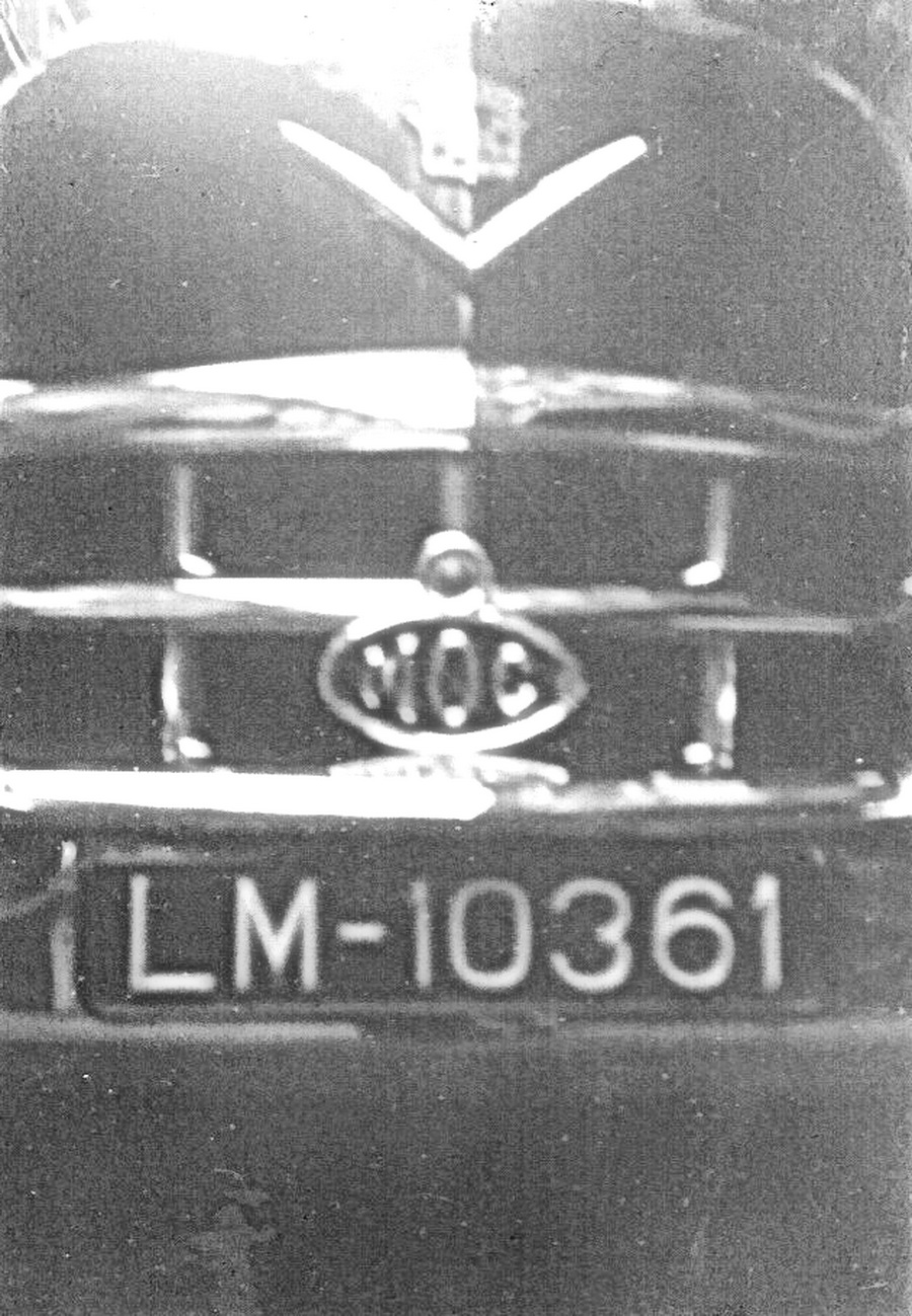 (MOC_30-57)(P)-Lourenço_Marques_LM-10361_f_(MOC_oval)_Cadillac-vbKS