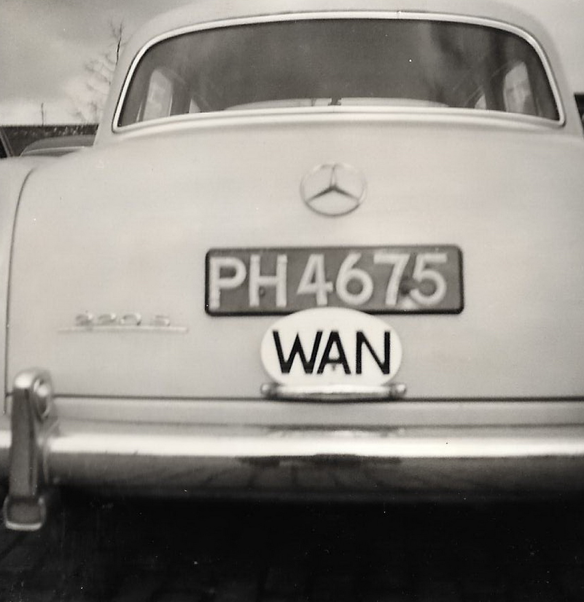 (NGR_07c-76)(WAN)-Port_Harcourt_PH_4675_(WAN_oval)_M-B220S-vbKS