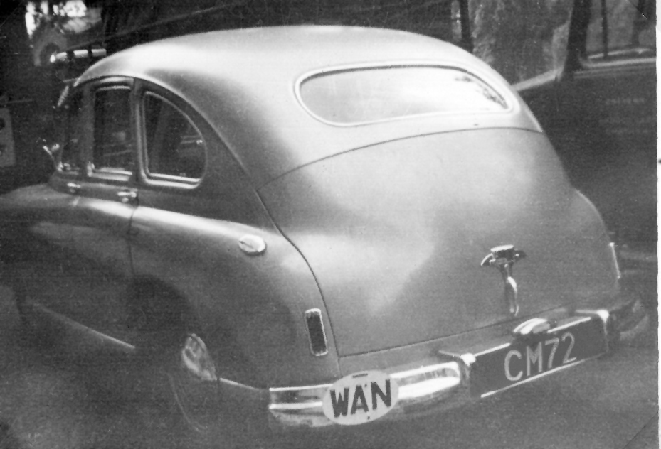(NGR_19-63c-British_Cameroons-Victoria_CM_72_((NGR_oval)_Vanguard1-ab1950JP