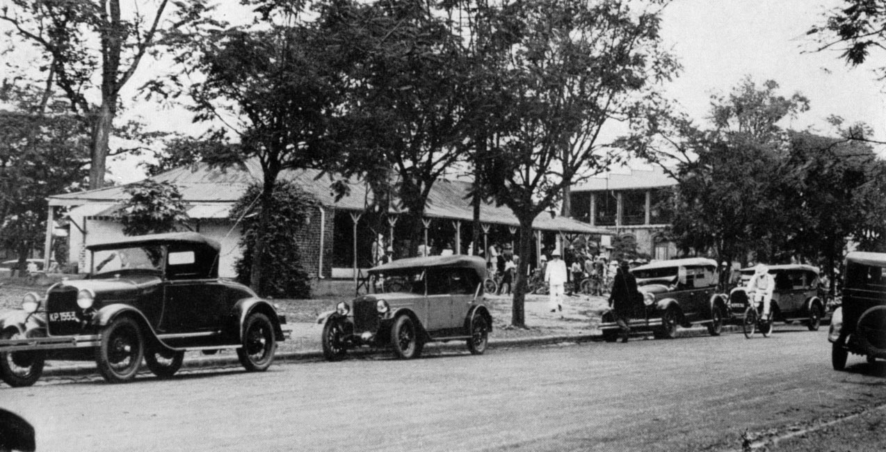 q(CB_20s-30s)-Katanga_KP_1553_(Privé_maybe)_(w-b)_Ford_A_coupé-1925VM