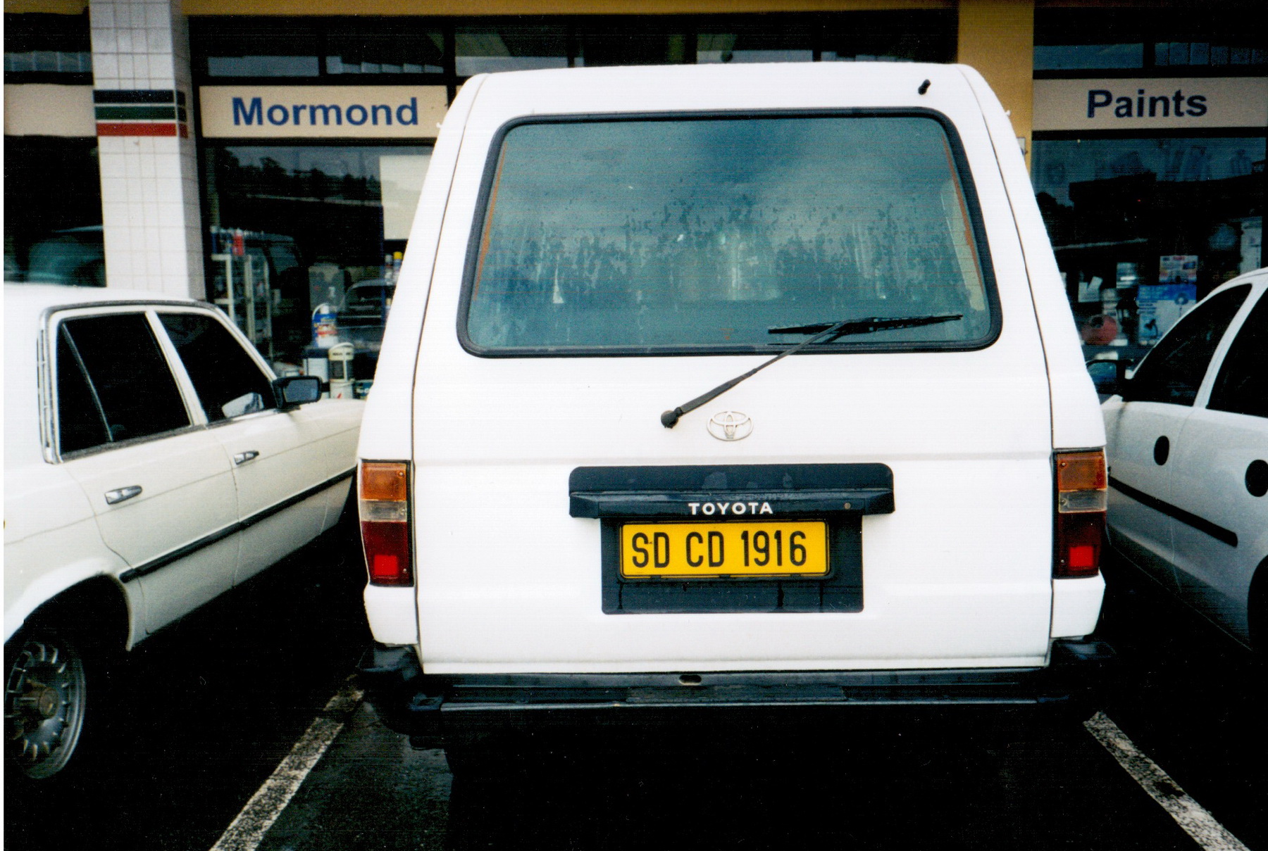(SD-cd_92-10-ZA)_SD_CD_1916_Toyota_minibus-2004VB