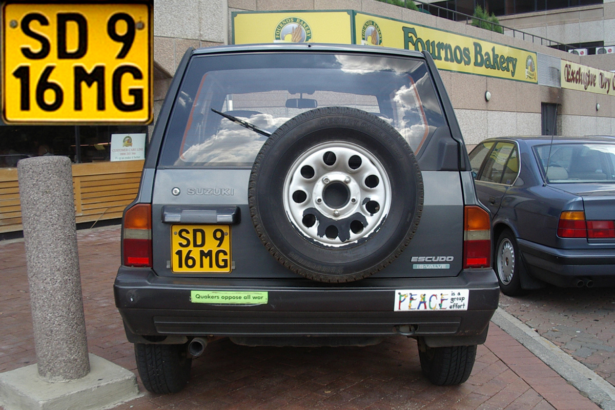 (SD_94-10)-Hhohho_SD_9_16_MG_Suzuki_Escudo-comp_2005VB