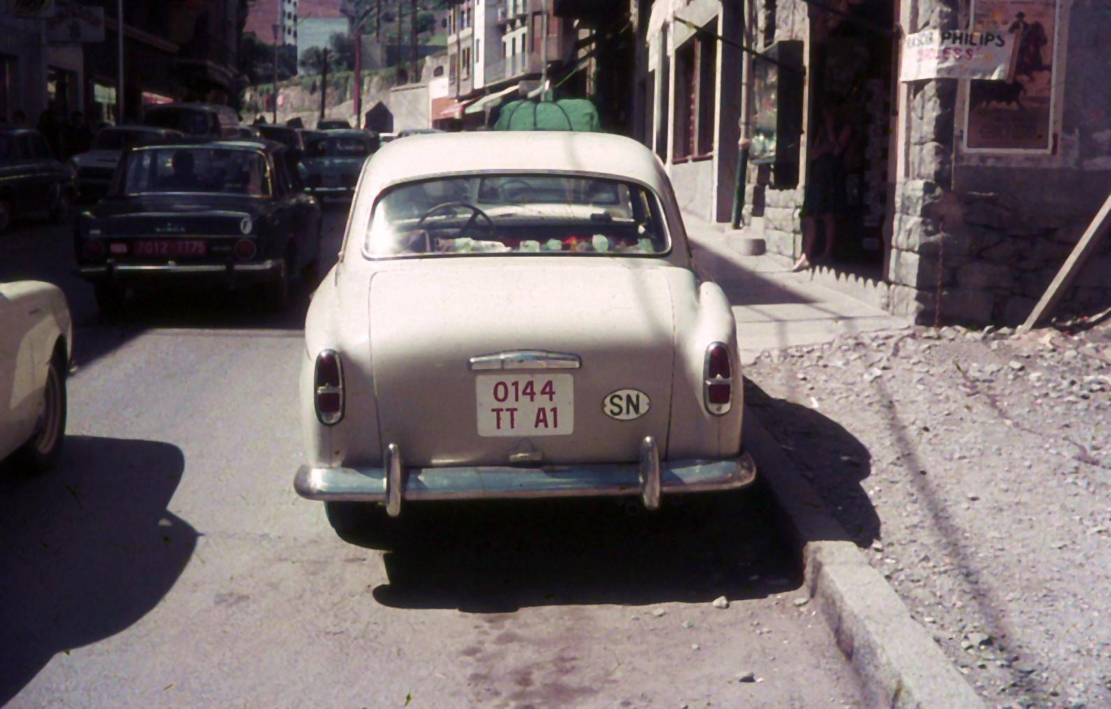 (SN-timp_60~)-Dakar_0144_TTA_1_r2_Peu-403-BL