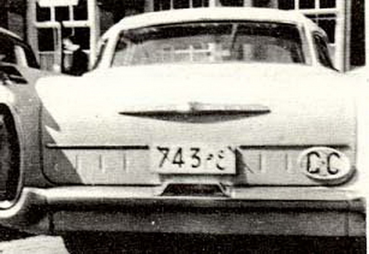 (TN-cc_56-65)_FT_743_r_VauxhallCresta-KM_book_1963KM