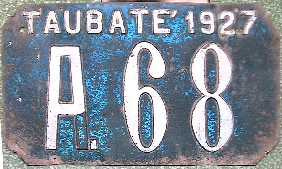 (BR_20s-41,27)-Sao_Paulo,Taubate_P-68_plate_w-bl)_anonvb