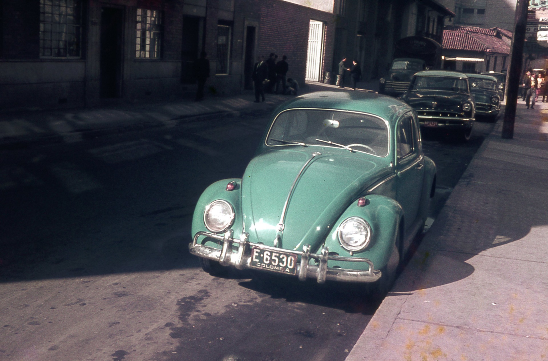 (CO_57-60)-Cundinamarca_E-6530_(w-b)_Beetle-BL