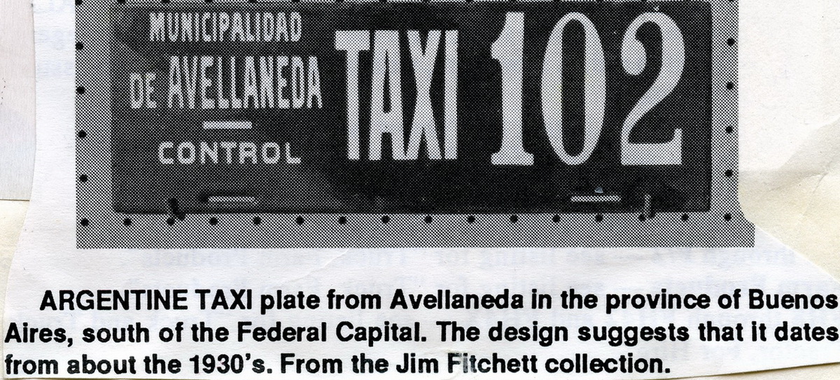 (RA_05-37,30s)-B-Aires_Prov-,Mun-Avellaneda(taxi)_TAXI_102_(l-d)_plate-vbRA_KS