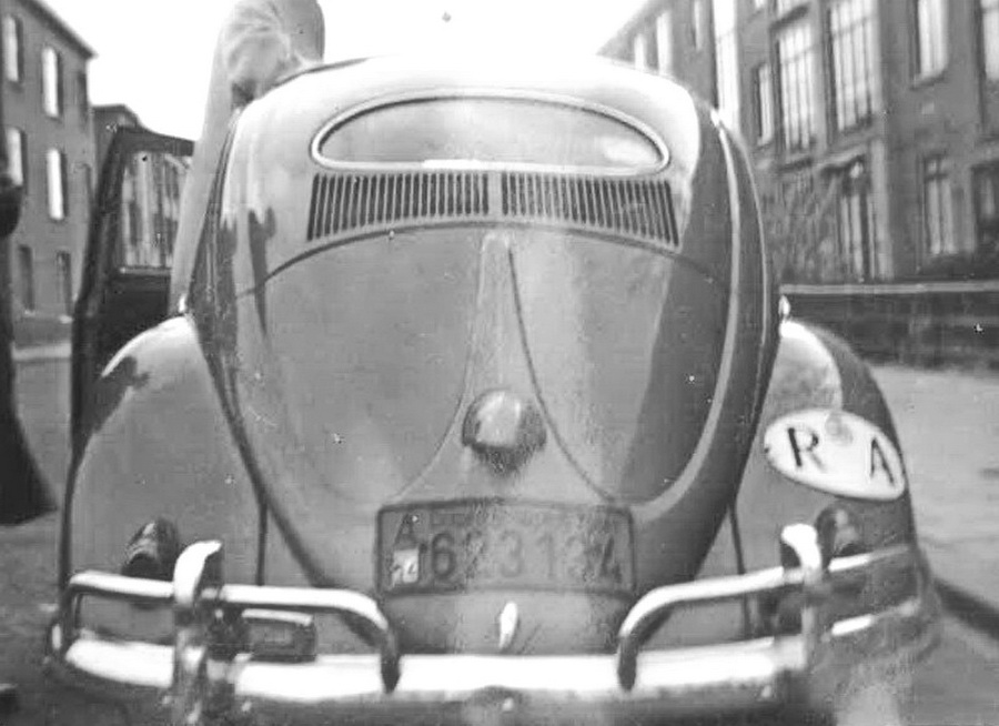 (RA_50-54,54)-B-Aires-city_A_54_623134_(d-l)_Beetle2_in_NL-jfKS