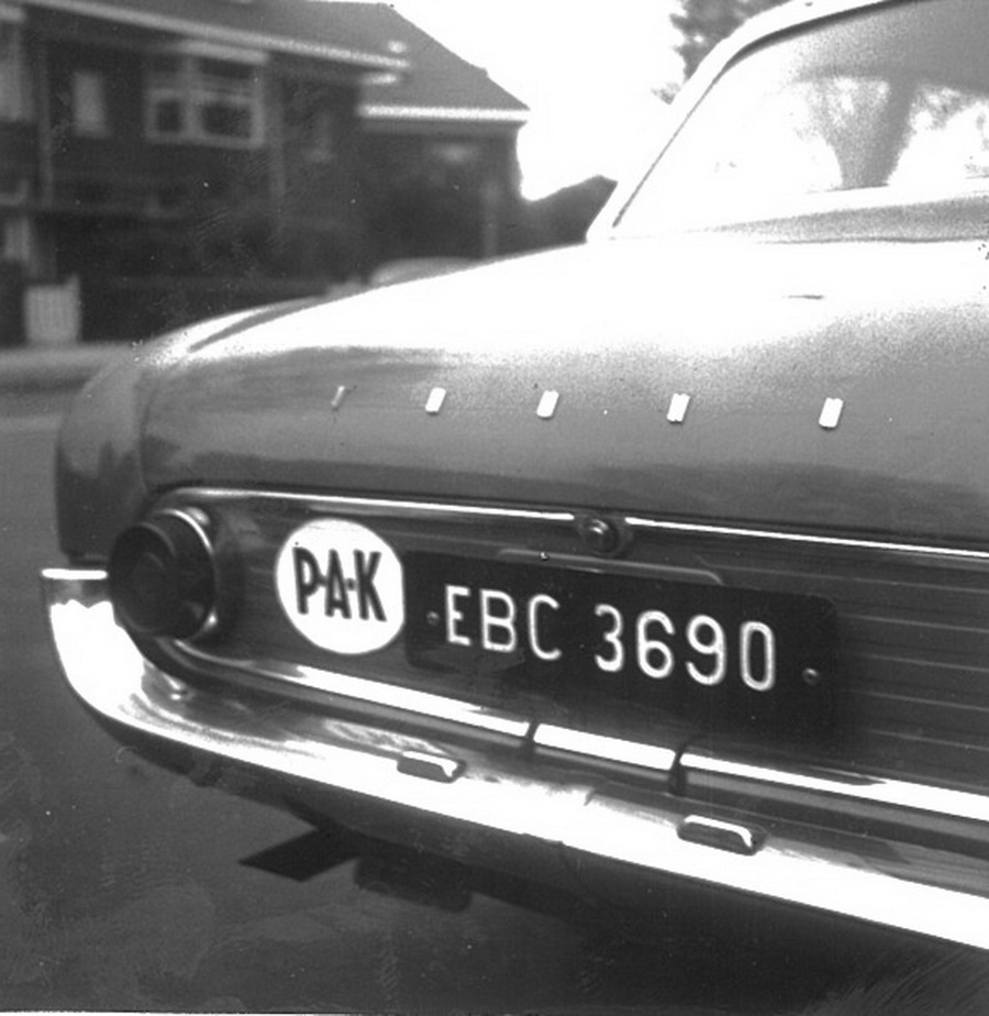 (BD_47-71)(PAK)-Chittagong_EBC_3690_FordTaunus-csKS