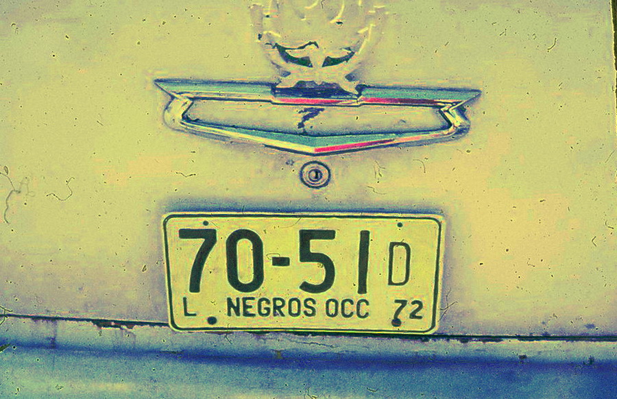(RP_72-73)-NegrosOcc(Light_car)_L_70-51_D_c_(b-y)_mb1972VB