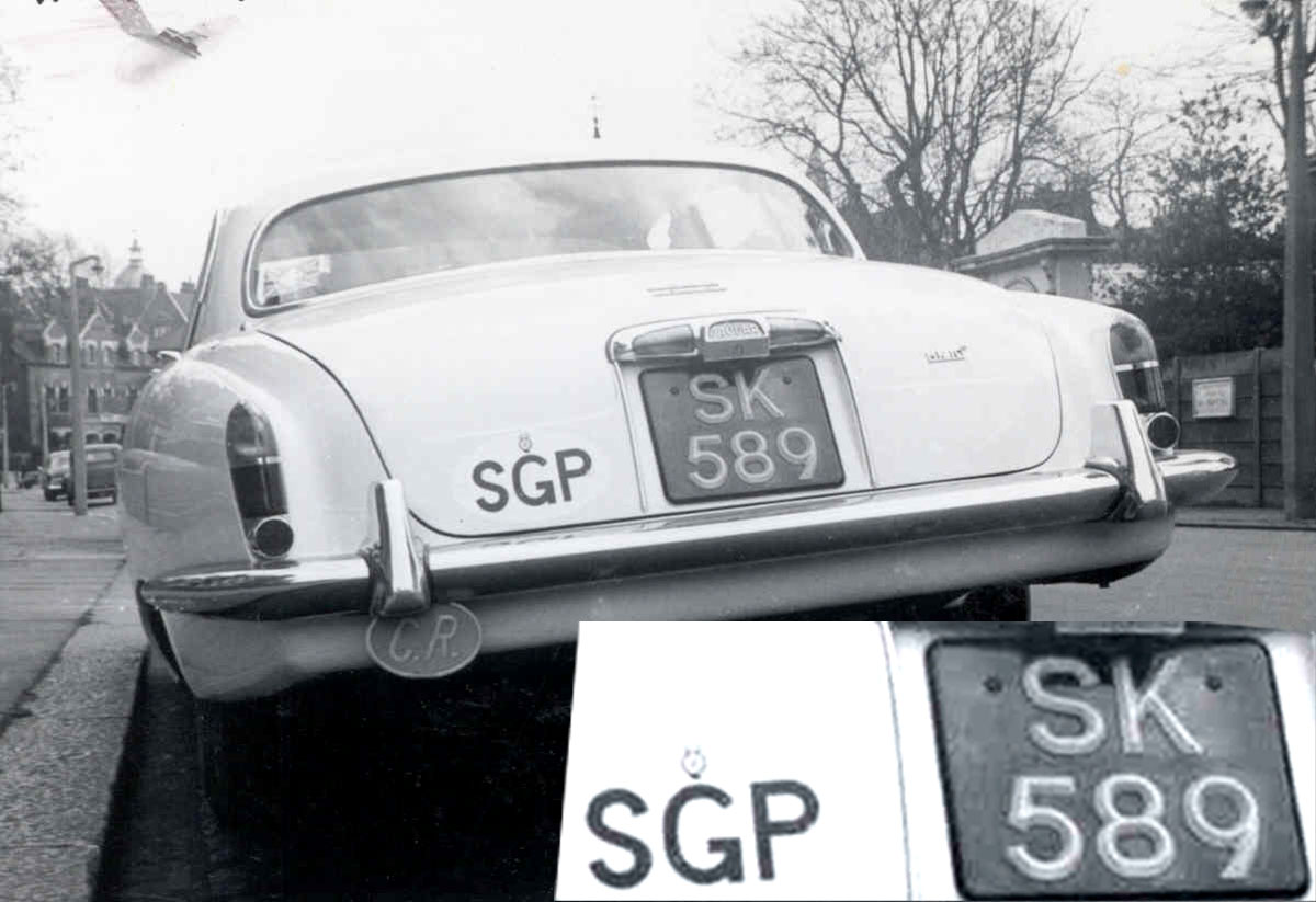 (SGP_k_67-72)_SK_589_comp_(SGP_oval)_Jag-Mk10-London196qVB