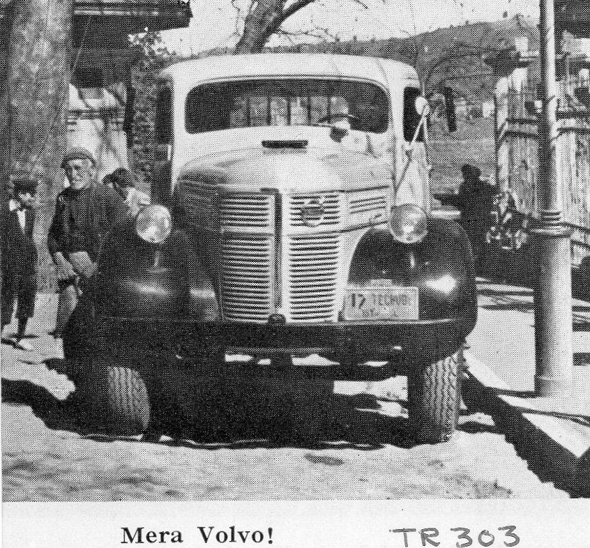 (TR-dlr_52-62)-Istanbul_12_TECRUBE_(b,r-y)_Volvo_lorry-BL