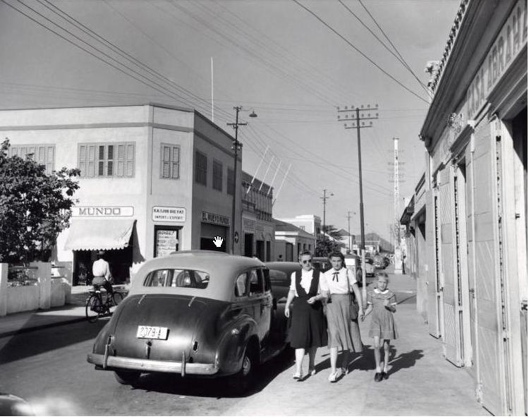 (NA_Aruba_48)_2078-A_Oranjestad_photo_Hugo_Wilmar_archive_Spaarnestad_Oct_2010_PL