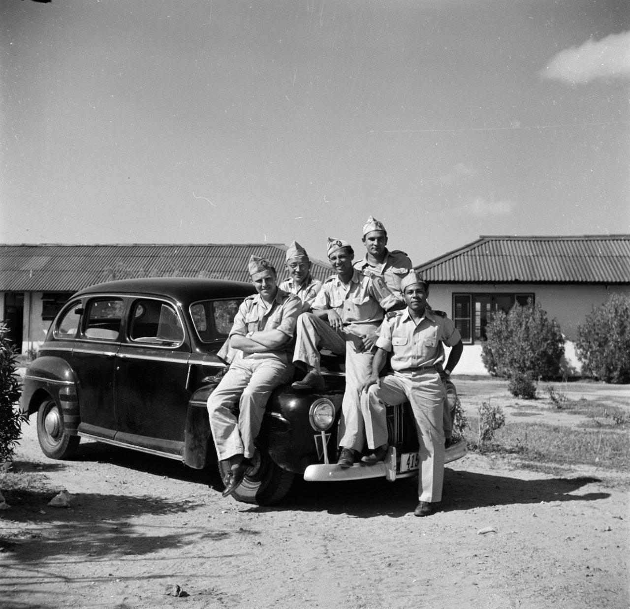 (NA_Aruba_48)_415-A_military_staff_photo_Willem_vd_Poll_gahetna-nl_PL