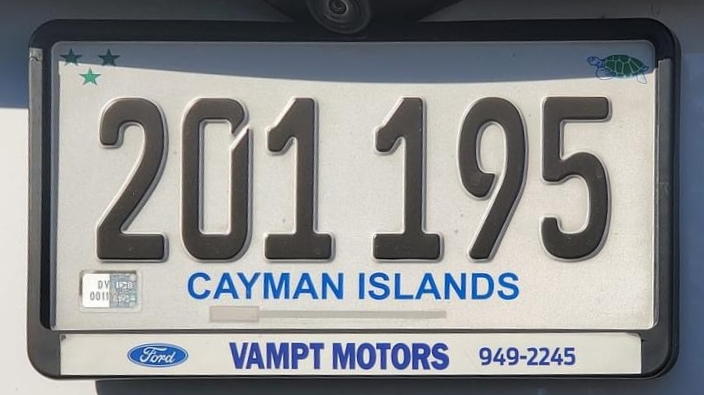 Cayman_Pass_201.JPG