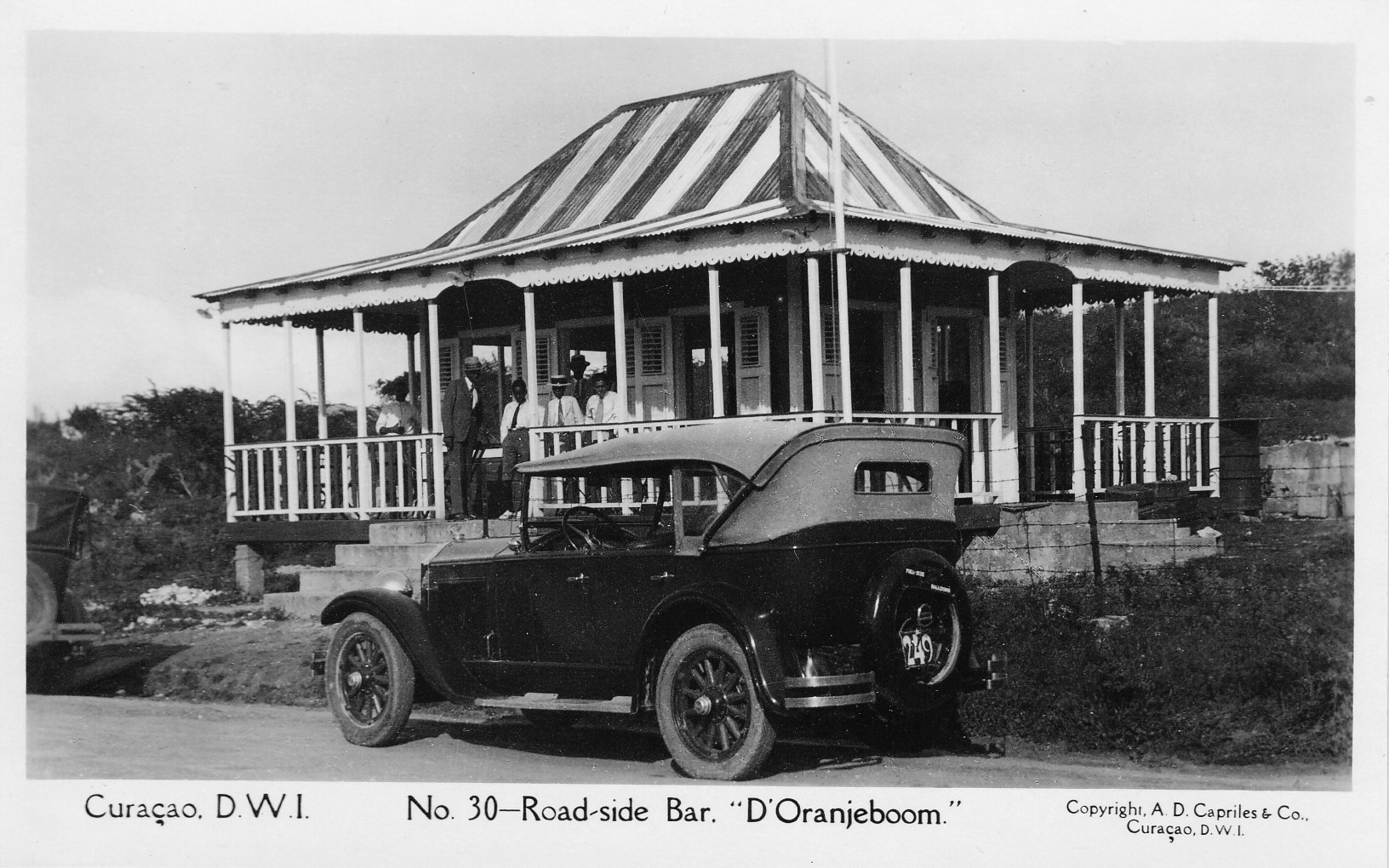 (NA_Curacao_20s)_249_(w-b)_postcard_UScar-PL