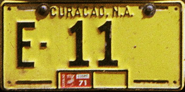 (NA_Curacao_70s)_E-11_(b-y)_E=private_cu_mbVB