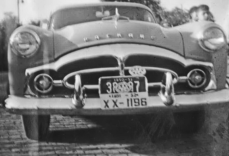 (PR_50-51)_illegible_(+_E51_XX-1196_(l-d)_Packard-vb135KS