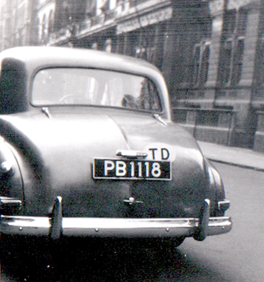 (TT_50-78,53_TD)_PB_1118_(TD_oval)HumberHawk-GB-1950sJP