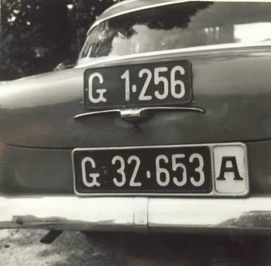 (A_47-90)-Graz,city-all_G_32-653_+_G1-256_OpelRekord-vbA70KS