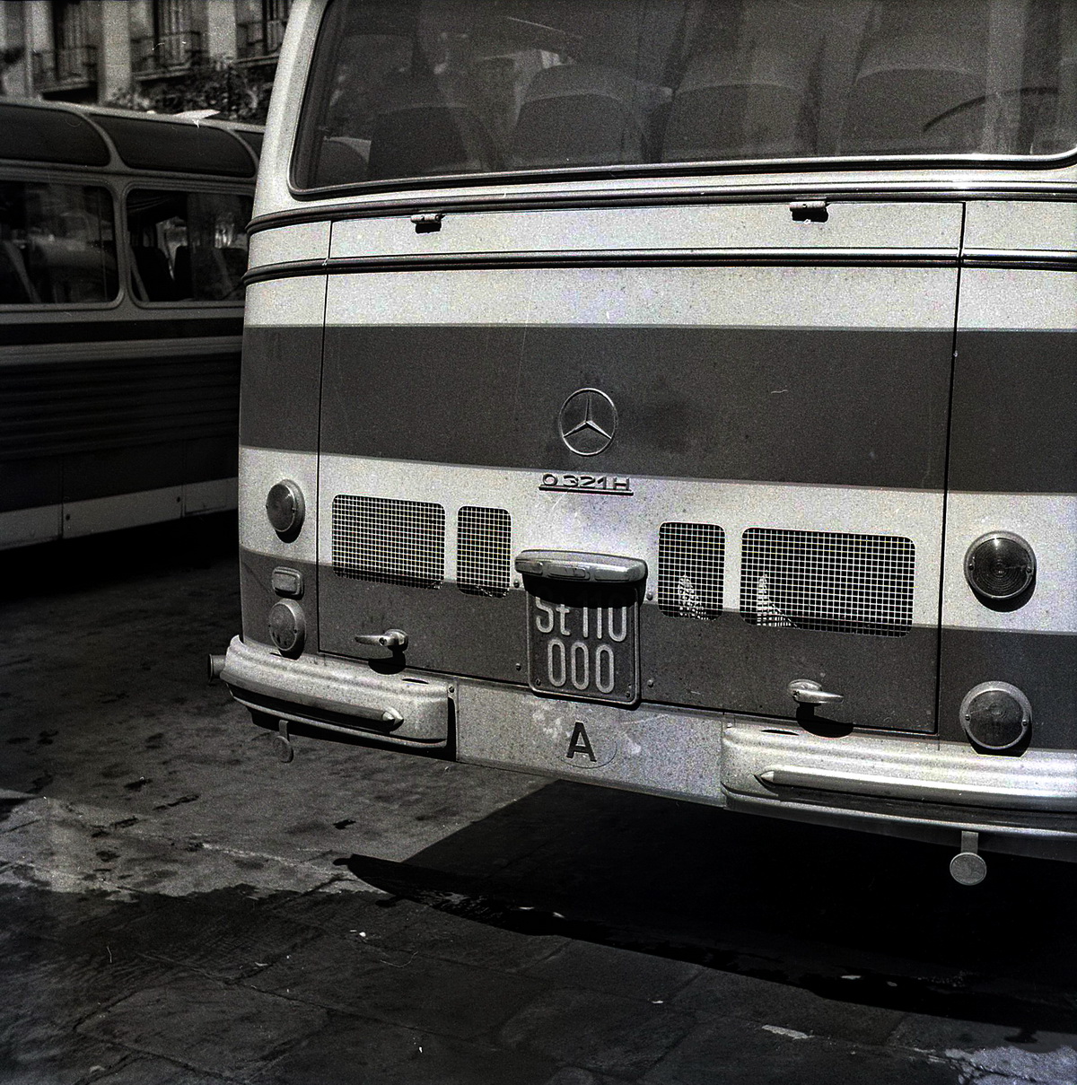 (A_47-90)-Graz_Land,Felandbach_St_110_000_M-B_0321H_bus-vbKS