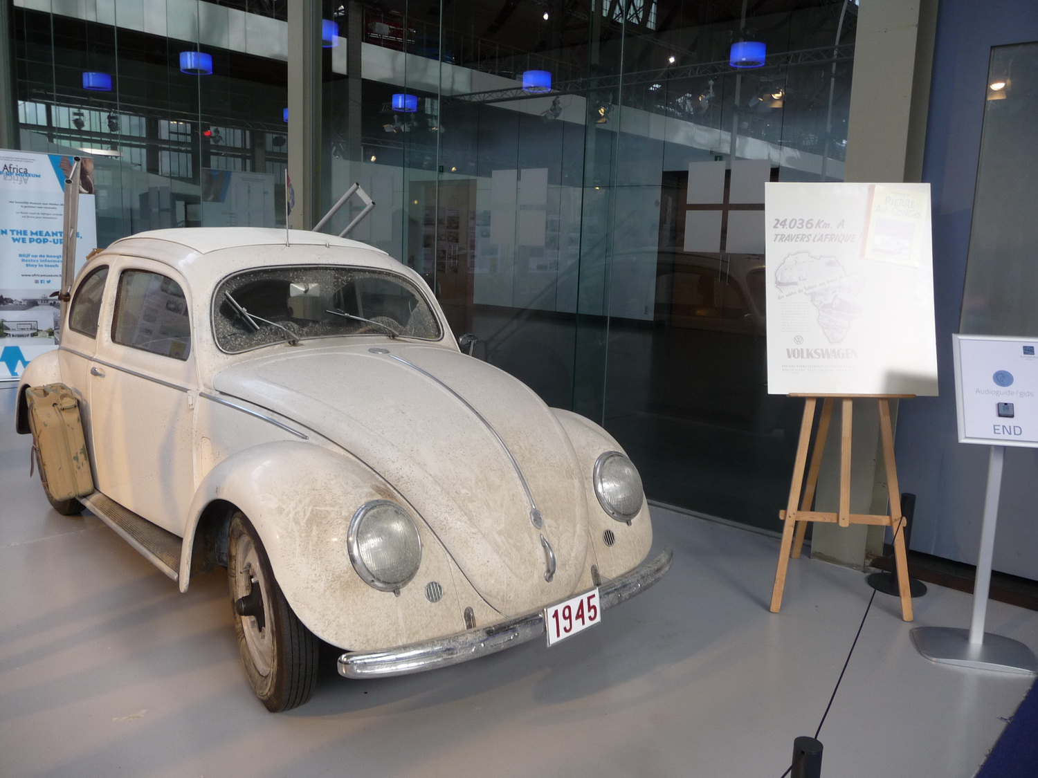 (B_28-53,28)(re-iss_51)_1945_Autoworld_Bruxelles_museum_f_2014VB