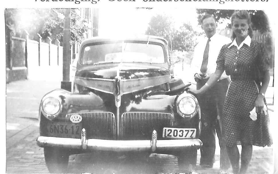 (B_28-53,39c)_120377_(r-w)_+USA-NY_6N3612_UScar-vbB00bKS