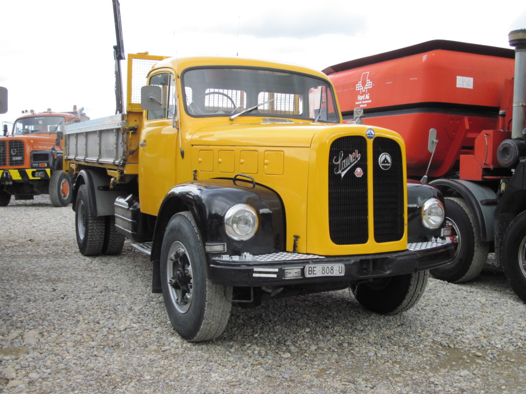 (CH-dlr_60~)-Berne_BE_808_U_(b-w)_Saurer_lorry-webVB