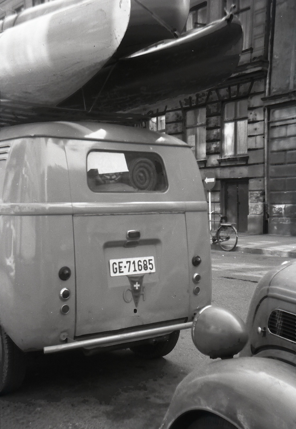(CH_32-60)-Geneva,50s_GE_71685_r_(no_shields)_BL