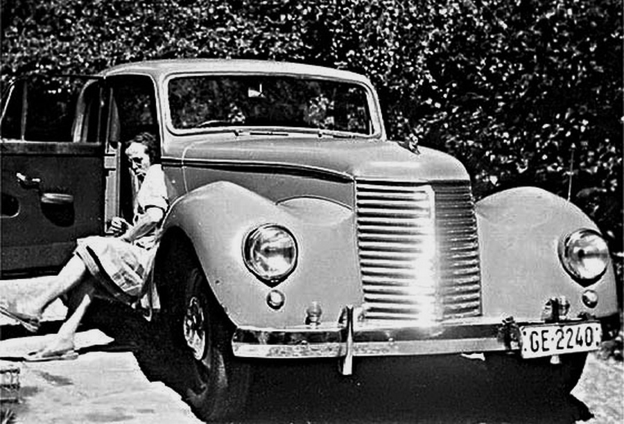 (CH_32-60)-Geneva,52c_GE_2240_1952_Armstrong_Siddeley_Whitley-vbCGKS