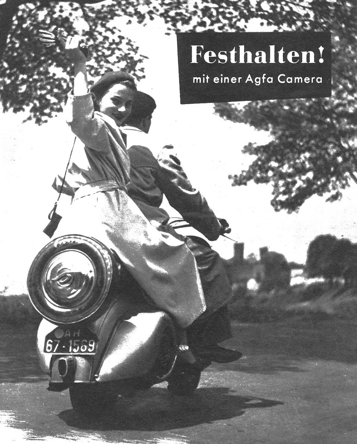 (D_USz_48-56)-Hessen_ah_67-1569_(w-b)_Vespa-vb4311KS