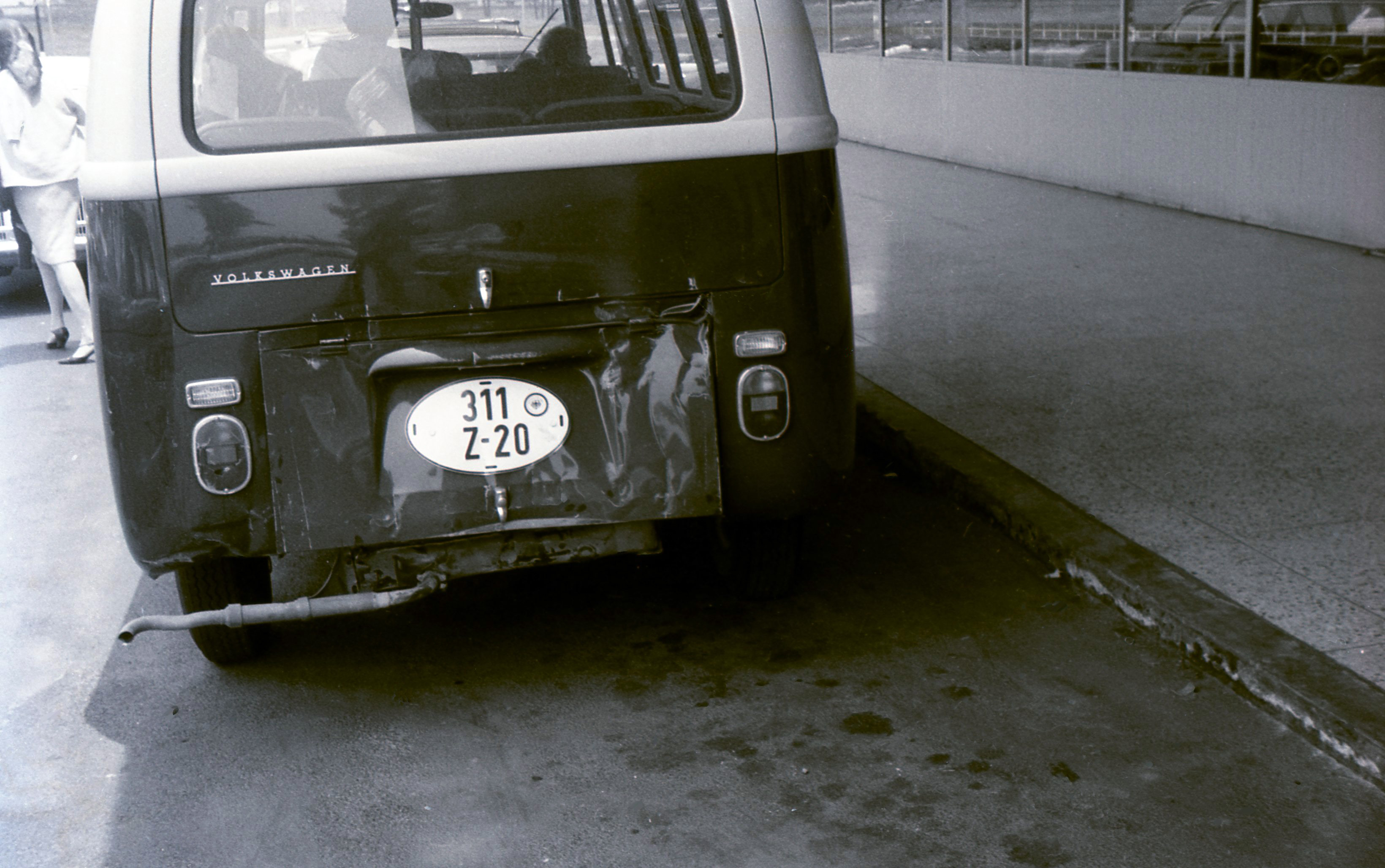 (D-exp_67-88)-Kehl_311_Z-20_(b-w)_r_VWMicrobus-BL