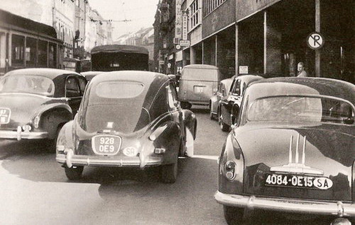 (Saar_47-56)(F2)-OE5=Saarbrucken_City_4084_OE_15_+_928_OE_9_Simca-vbSaarNostalgie