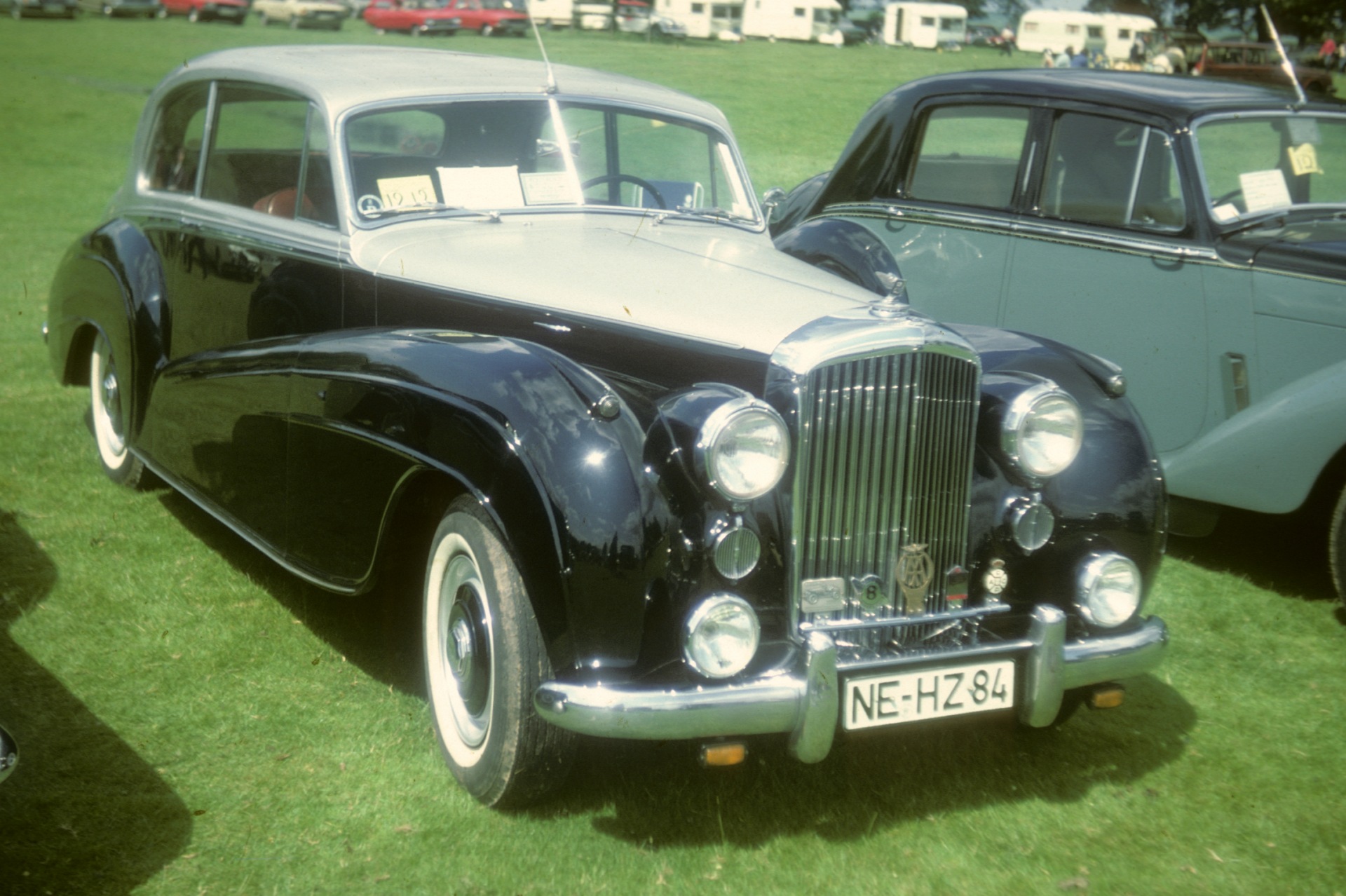 (D_56-95)-N-Rhein_Westphalia,Neuss_NE-HZ_84_Bentley-TG