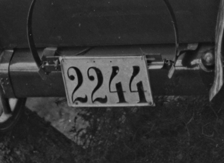 (EST_20-25,24)(EW)-Tallinn_City_2244_(b-w)_caMF28547RV