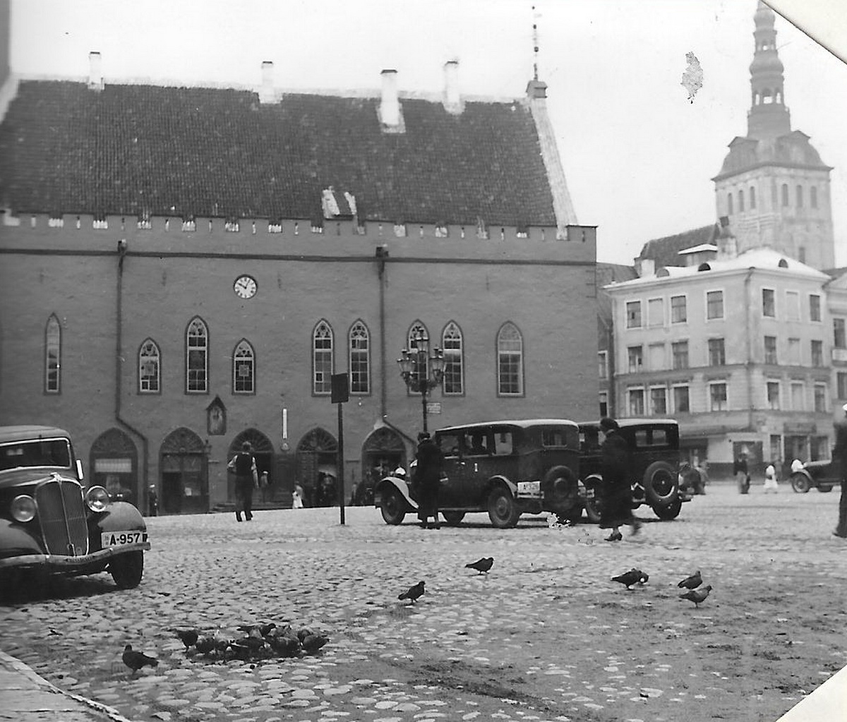 (EST_33-40,36)(EW)-Tallinn_36_A-957_(b-w)_vbKS