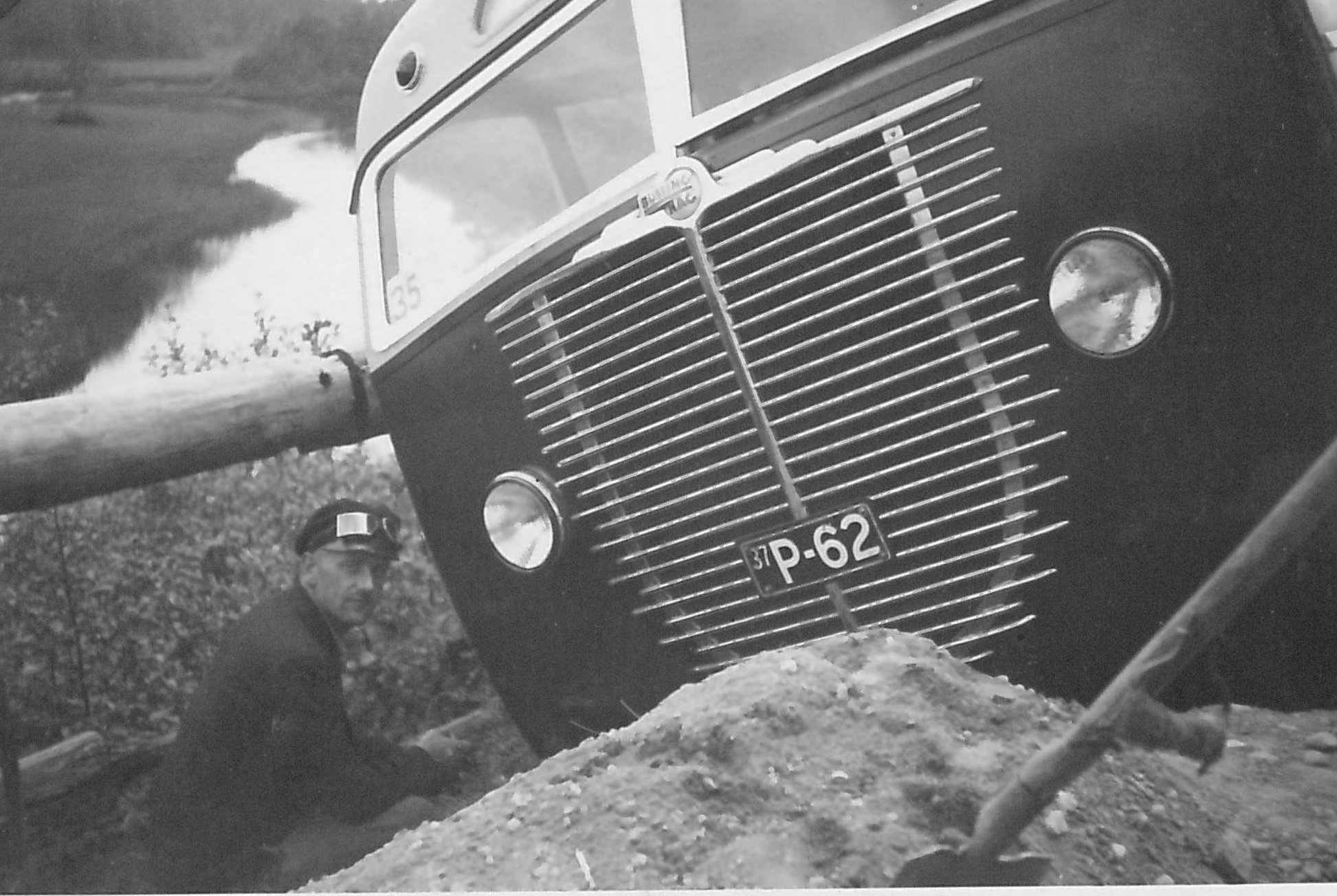 (EST_33-40,37)(EW)_P-62_(w-b)_bus_19370000_avarii