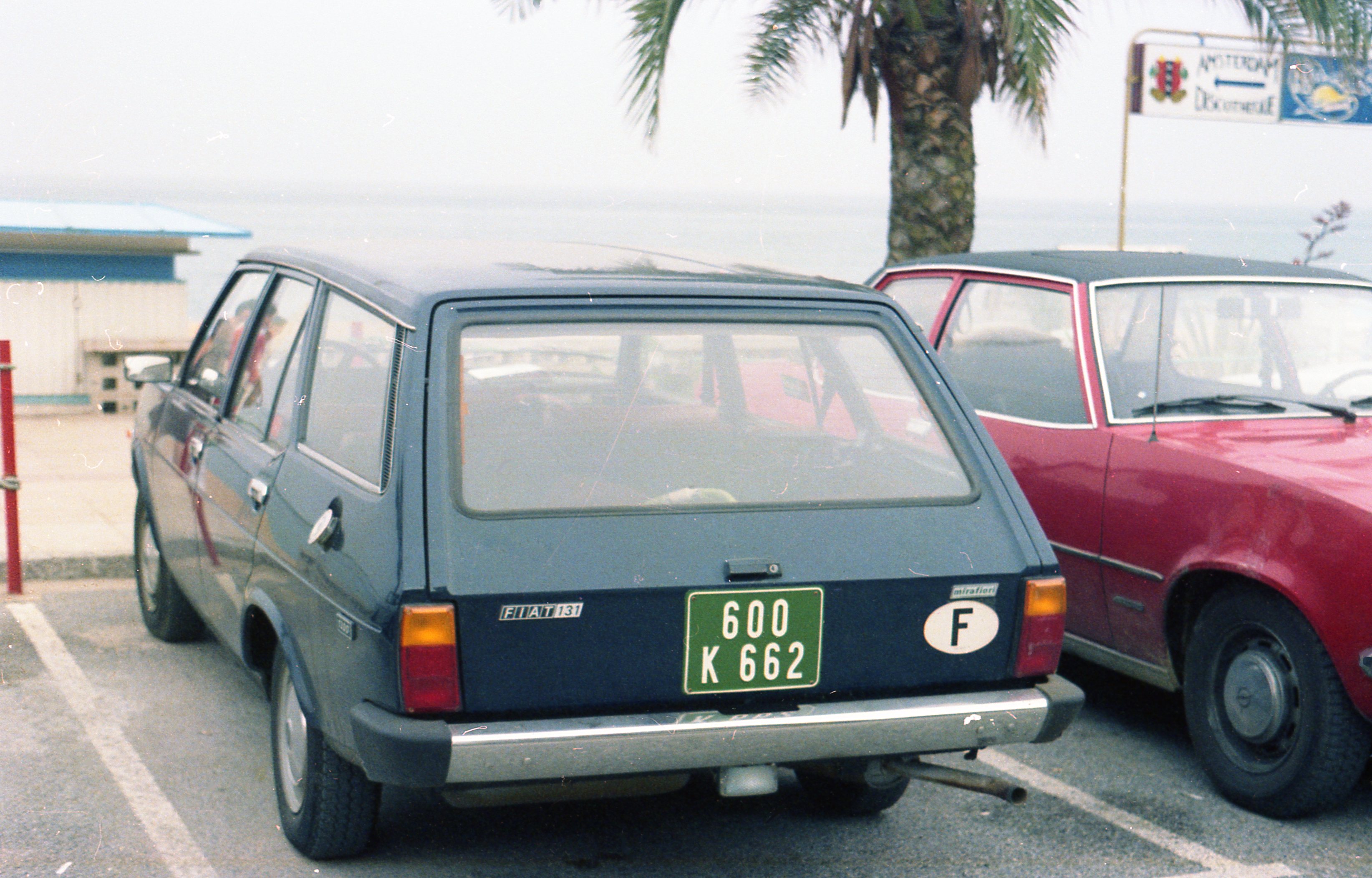 (F-ndes-io_66~-council_of_Europe)_600_K_662_Fiat131_est-BL