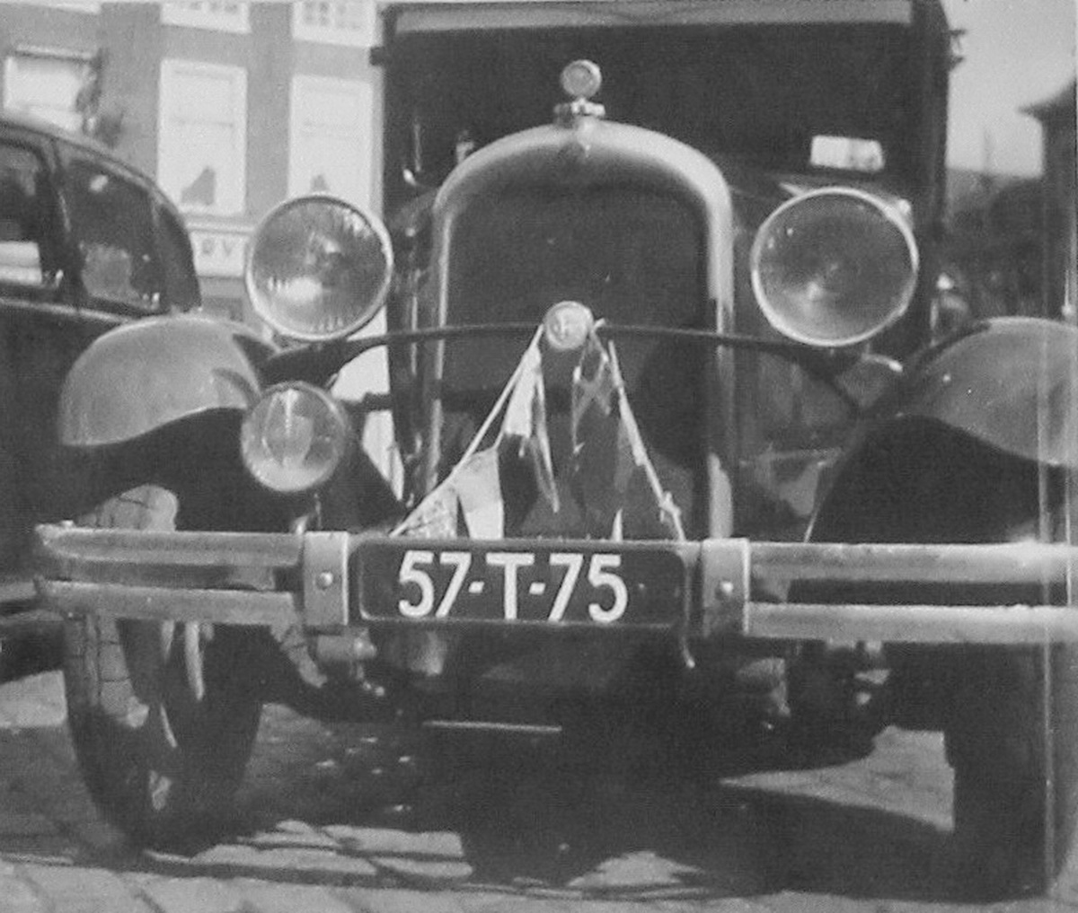 (F_50-09)-75,Paris50_57_T_75_socs_car-vbF101KS