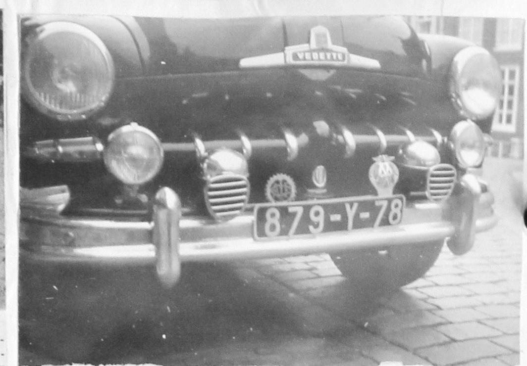 (F_50-09)-78,Seine-et-Oise50_879_Y_78_Ford_Vedette-vb141KS