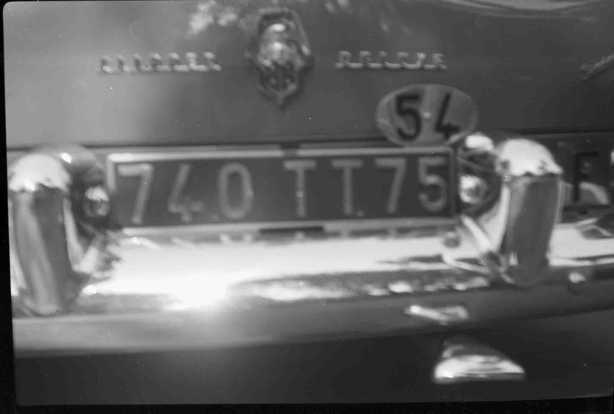 (F-timp_55-84,54)-Paris_740_TT_75_Packard_Clipper_Royale-negsjfvbKS