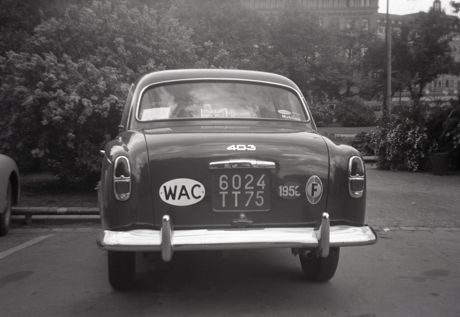 (F-timp_55-84,58)-Paris_6024_TT_75_WAC_oval_Peu-403-BL