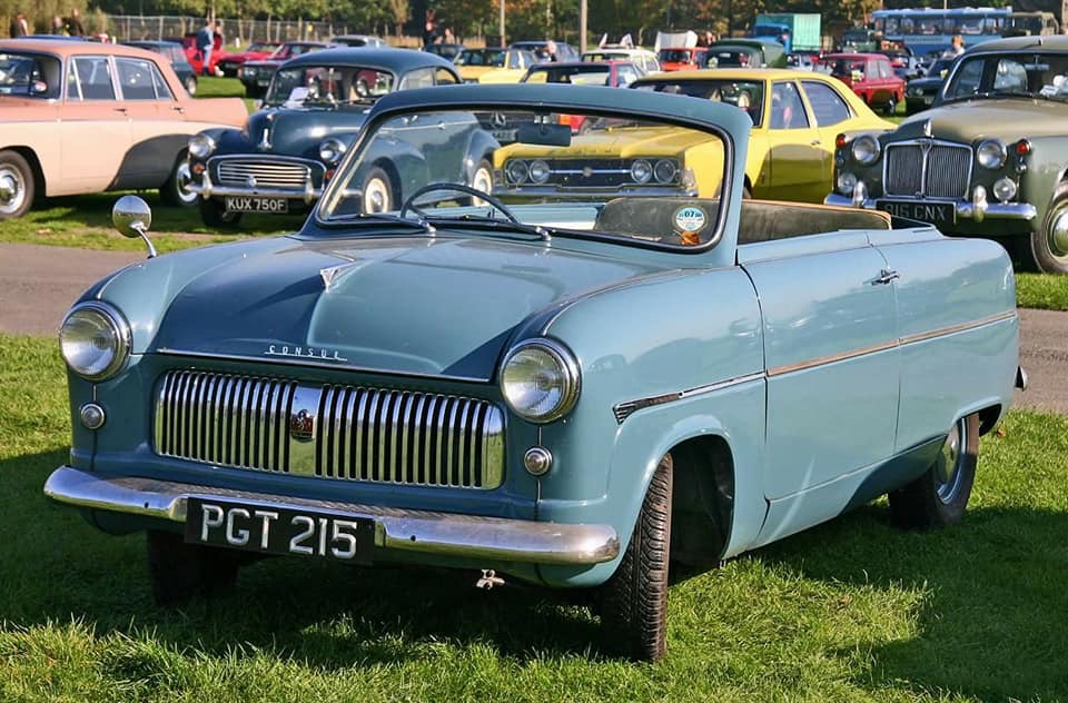 (GB_London_54-55)nos-blocked_PGT_215_Ford_Consul1_conv-MWwebVB